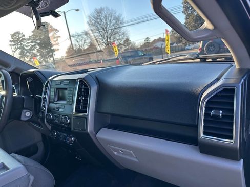 Used 2016 Ford F150 XLT image 30