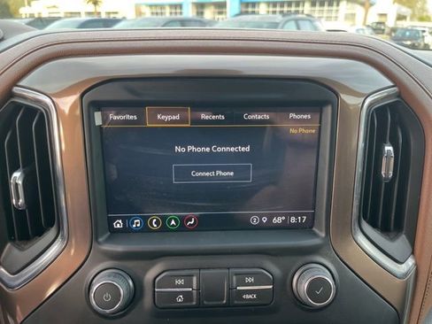 Used 2022 Chevrolet Silverado 3500 High Country image 31