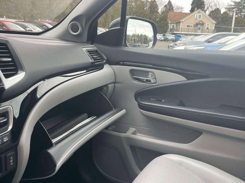 Certified 2017 Honda Ridgeline RTL-E image 33