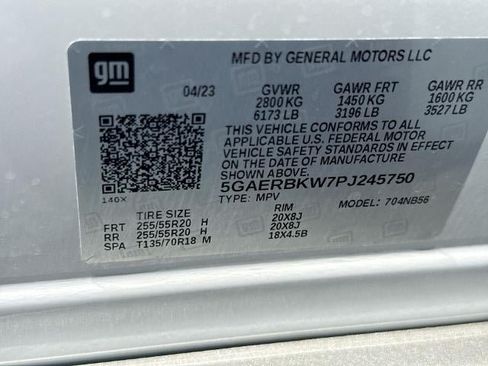 Certified 2023 Buick Enclave Essence w/ Experience Buick Package FWD image 35