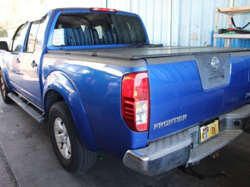 Used 2012 Nissan Frontier SV RWD image 2
