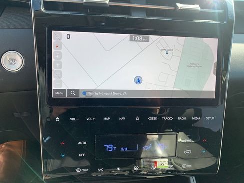 Used 2024 Hyundai Tucson Limited image 16