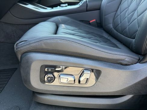 New 2026 BMW X5 xDrive40i w/ M Sport Package AWD/4WD image 22