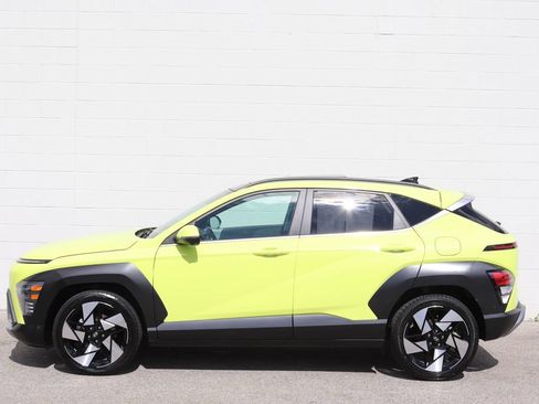 Used 2024 Hyundai Kona Limited FWD image 8