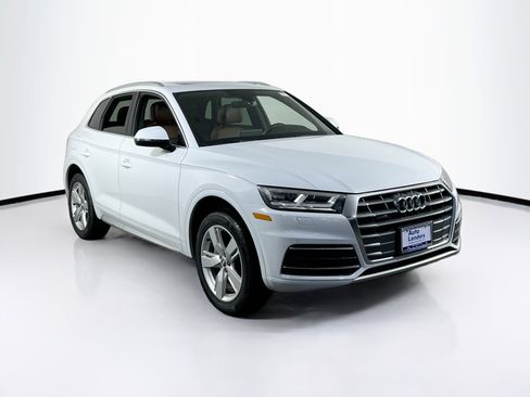 Used 2019 Audi Q5 Premium Plus w/ Premium Plus Package image 3