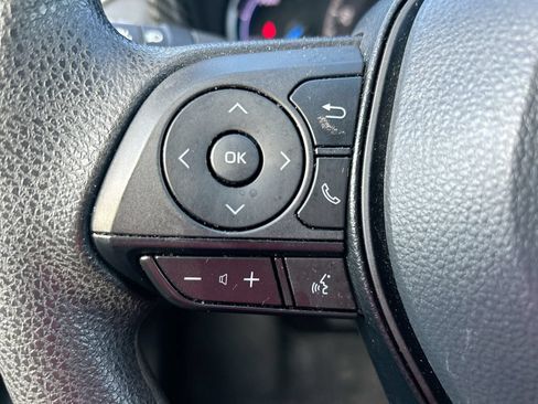 Used 2024 Toyota RAV4 AWD Hybrid image 16