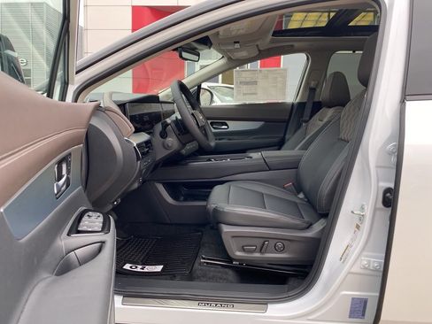 New 2026 Nissan Murano Platinum w/ Cargo Package AWD/4WD image 14