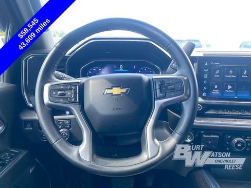 Used 2024 Chevrolet Silverado 2500 LTZ w/ LTZ Premium Package AWD/4WD image 21