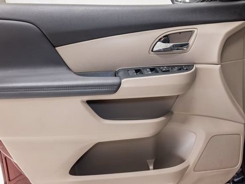 Used 2016 Honda Odyssey EX-L image 8
