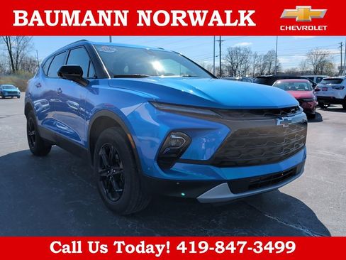 Used 2024 Chevrolet Blazer LT w/ Convenience Package image 7