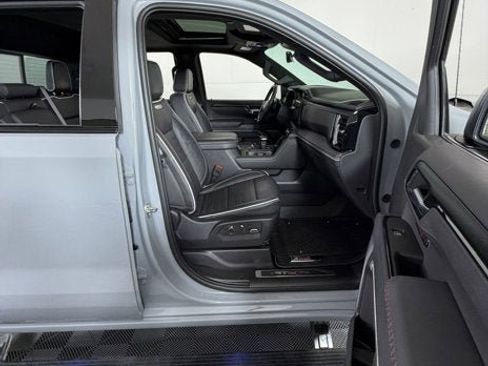Used 2024 GMC Sierra 1500 AT4X AWD/4WD image 6