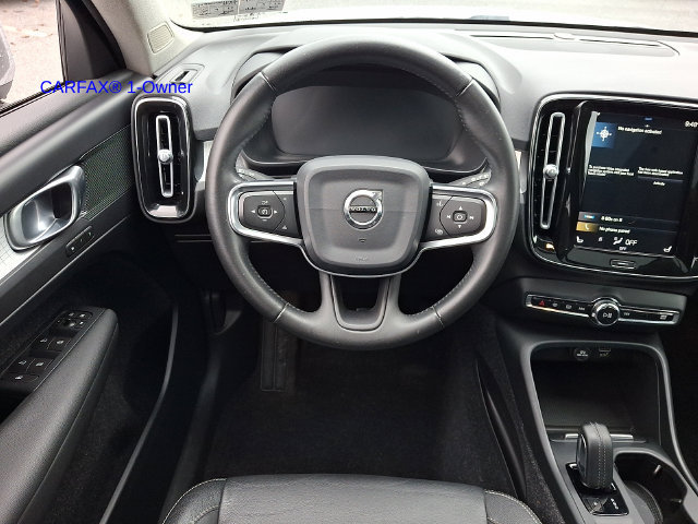Used 2019 Volvo XC40 T5 Momentum AWD/4WD image 12