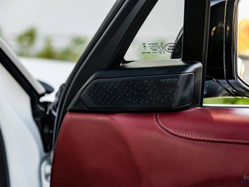 Used 2023 Land Rover Range Rover Long Wheelbase Autobiography image 83