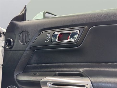 Used 2017 Ford Mustang GT Premium w/ Equipment Group 401A image 34