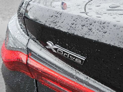 Used 2025 BMW 430i xDrive Coupe w/ Convenience Package image 16