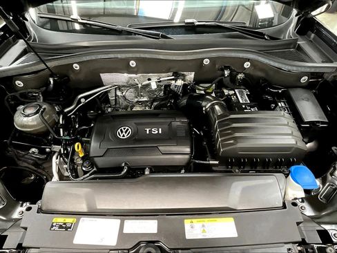 Used 2023 Volkswagen Atlas Cross Sport SE image 13