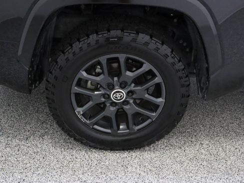 Used 2023 Toyota Tundra Platinum w/ Advanced Package AWD/4WD image 6