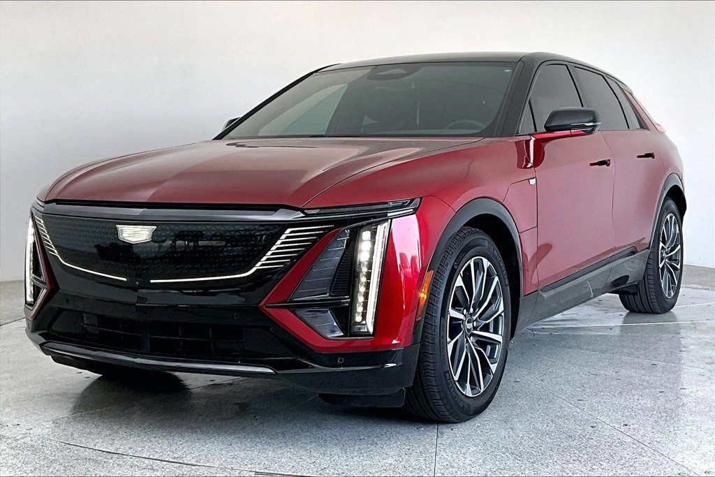 Used 2025 Cadillac Lyriq Sport RWD image 5