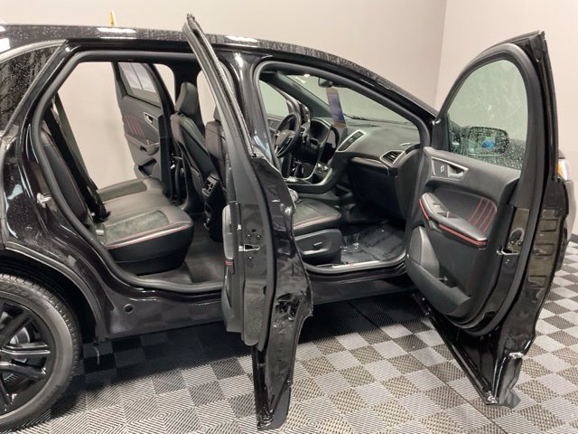 Used 2024 Ford Edge ST-Line AWD/4WD image 21