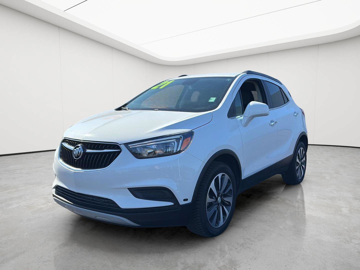 Used 2021 Buick Encore Preferred AWD/4WD image 28