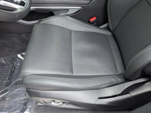 New 2026 Jaguar F-PACE R-Dynamic S image 4