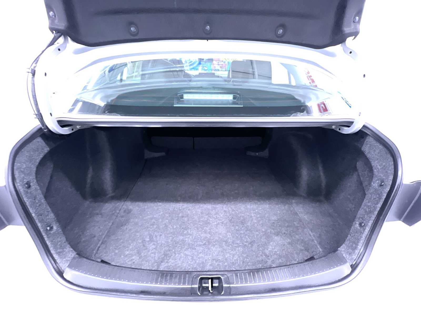 Used 2026 Toyota Corolla LE FWD image 39