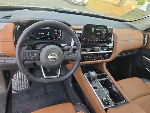 Certified 2024 Nissan Pathfinder Platinum w/ Cargo Package image 34