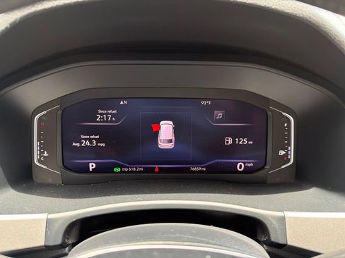 Used 2019 Volkswagen Atlas SEL FWD image 24