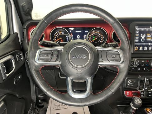 Used 2023 Jeep Wrangler Unlimited Rubicon w/ Cold Weather Group image 13