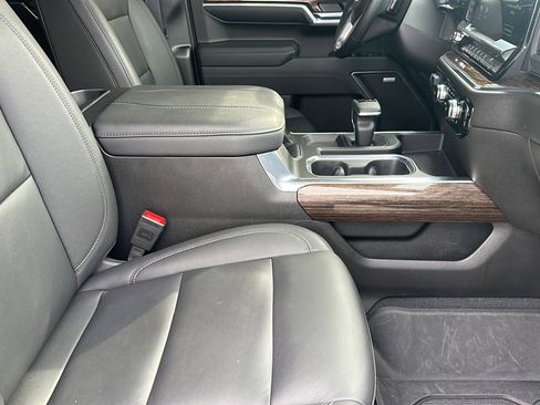 Used 2024 GMC Sierra 1500 Elevation w/ Elevation Premium Package image 23