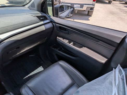 Used 2019 Honda Odyssey Touring image 22