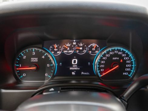 Used 2019 GMC Yukon Denali w/ Open Road Package image 25