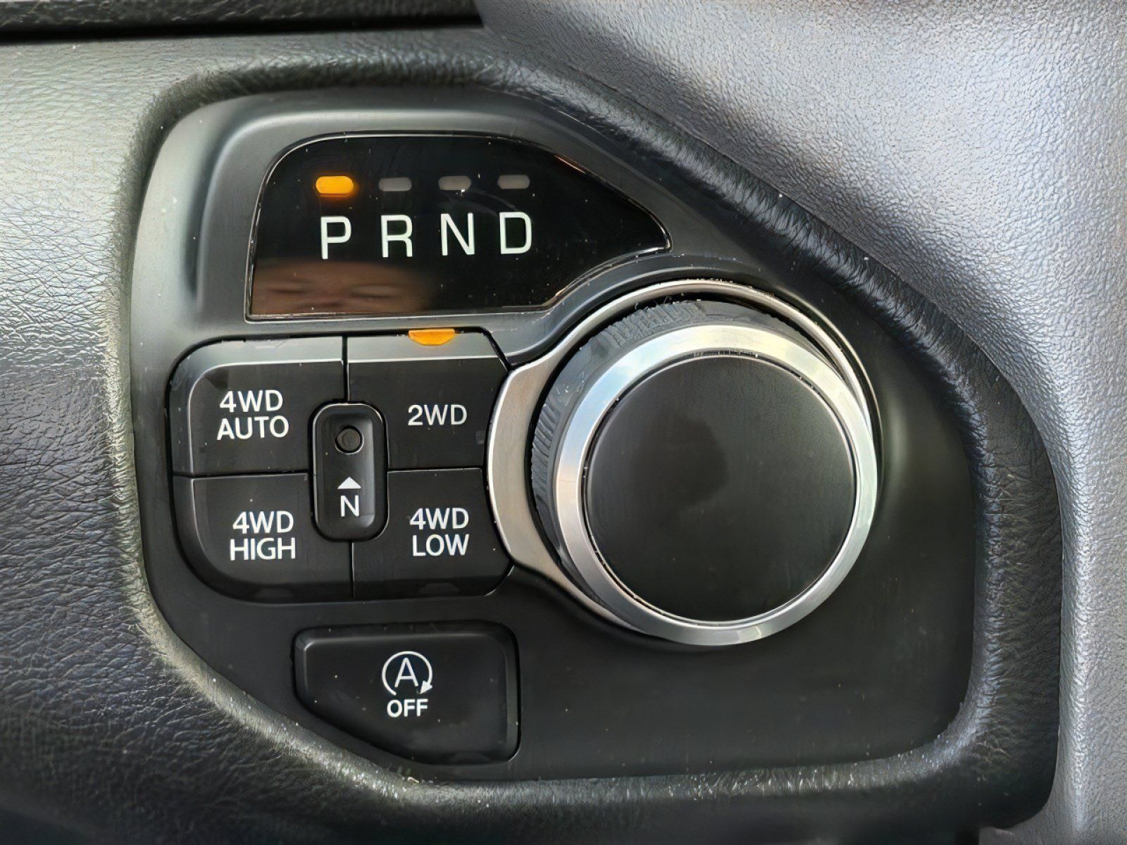 Used 2024 RAM 1500 Big Horn AWD/4WD image 34