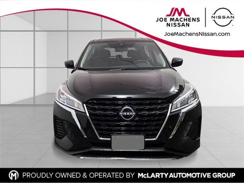 New 2025 Nissan Kicks Play S image 9