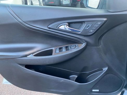 Used 2016 Chevrolet Malibu Premier w/ Driver Confidence Package image 21