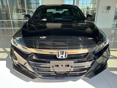 Used 2022 Honda Accord Sport image 4