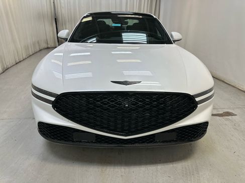 New 2026 Genesis G90 3.5T Prestige image 2