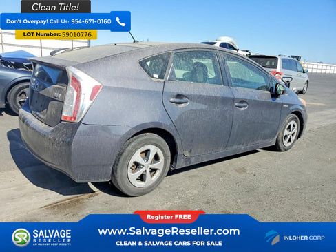 Used 2013 Toyota Prius Two FWD image 4