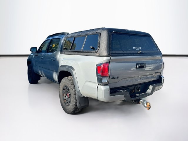Used 2017 Toyota Tacoma TRD Pro AWD/4WD image 5