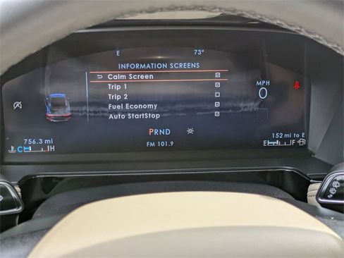 Used 2025 Lincoln Corsair Premiere image 25