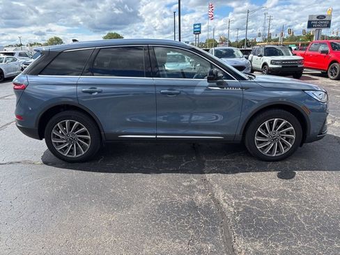 Used 2024 Lincoln Corsair Reserve image 6