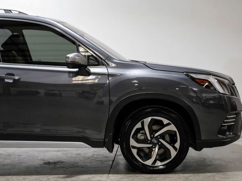 Used 2023 Subaru Forester Touring image 15