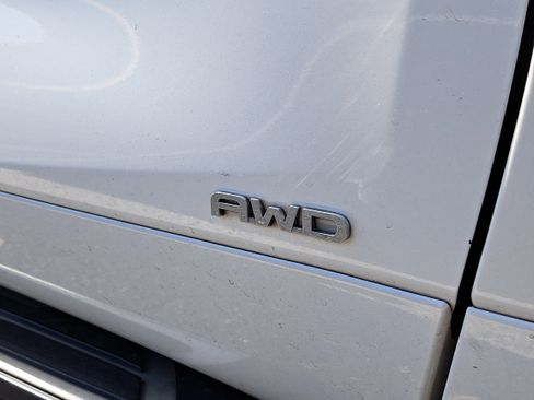 Used 2021 Toyota Highlander Limited image 6