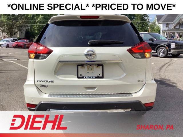 Used 2019 Nissan Rogue SV w/ Premium Package FWD image 10