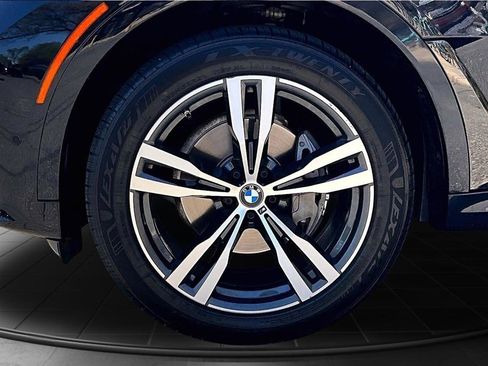 Used 2019 BMW X7 xDrive40i w/ Premium Package AWD/4WD image 35