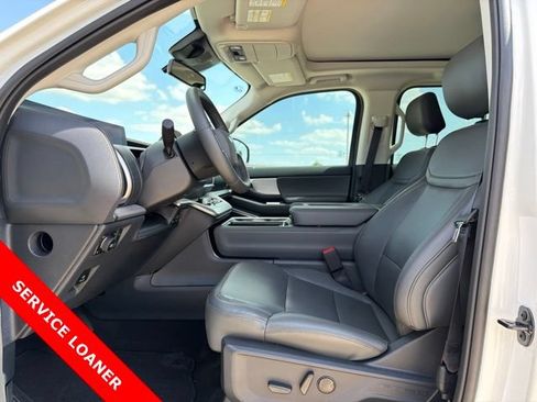 New 2026 Ford Expedition Active AWD/4WD image 2