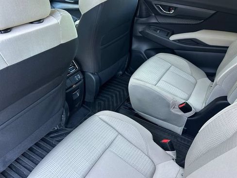Certified 2025 Subaru Ascent Premium w/ Premium Package AWD/4WD image 9