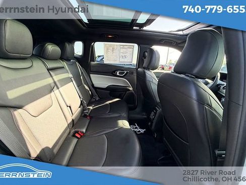Used 2023 Jeep Compass Limited w/ Sun and Sound Group AWD/4WD image 27