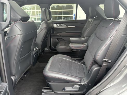 Used 2026 Ford Explorer ST w/ Sun And Sound Package AWD/4WD image 24