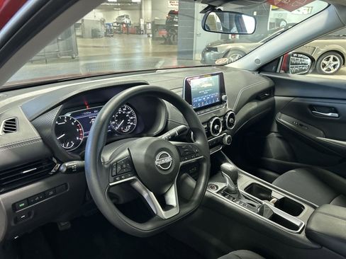Certified 2025 Nissan Sentra SV FWD image 2